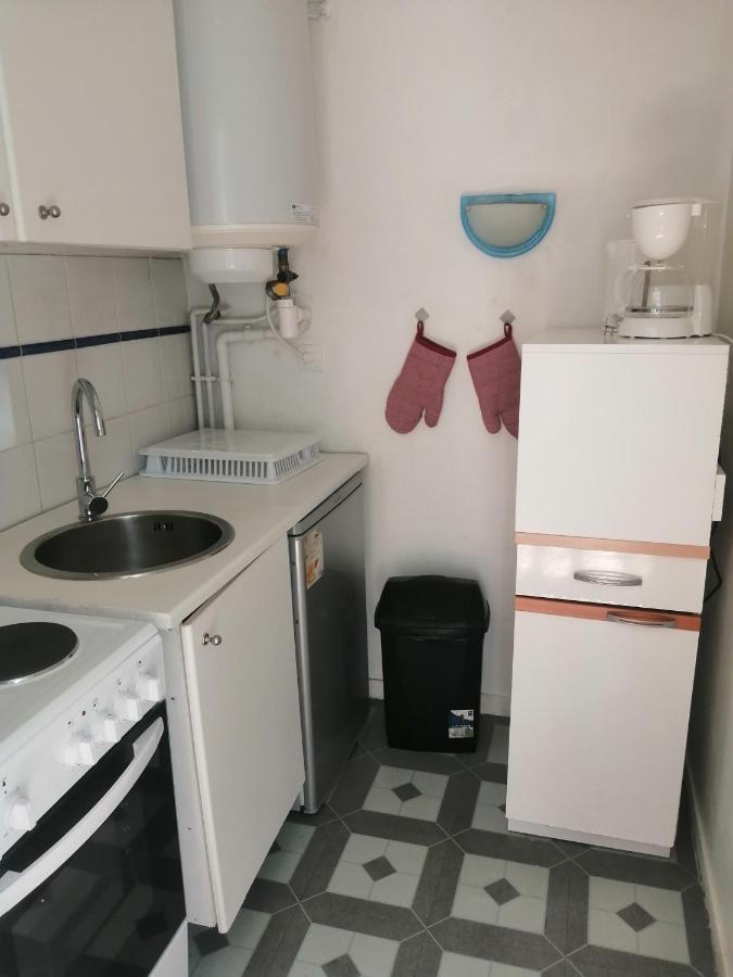 Kievaille Apartment Plaisir Bagian luar foto